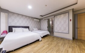 Gongju Hotel Geumgang