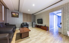 Gongju Hotel Geumgang