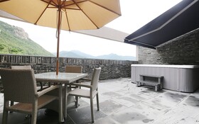Gongju Hotel Moon