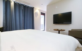Gongju Hotel Moon