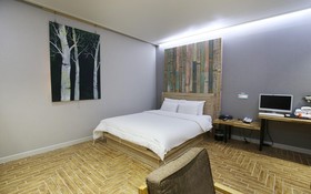 Gongju J2 Hotel