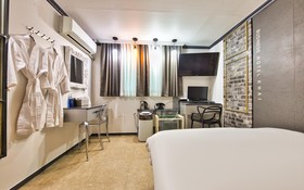 Gongju Khai Hotel