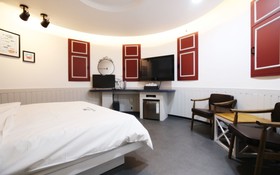 Gongju Renaissance Hotel