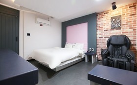 Gongju Renaissance Hotel