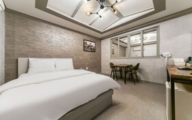 Gumi Geumosan Pink Rose