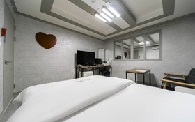 Gumi Geumosan Pink Rose