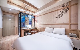 Gumi Indong Boom Hotel