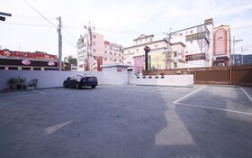 Gumi Indong Boom Hotel