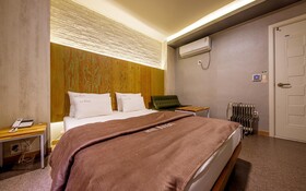 Gumi Wonpyeong Dong Hotel Khan