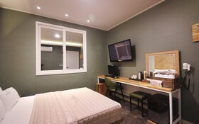Gumi Wonpyeong Dong Hotel Khan