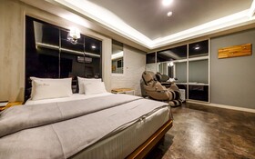 Gumi Wonpyeong Dong Hotel Khan