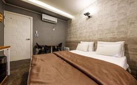 Gumi Wonpyeong Dong Hotel Khan