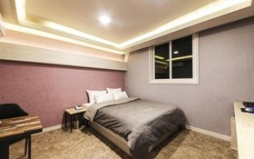 Gumi Wonpyeong-Dong Hotel V2