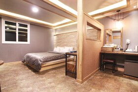 Gumi Wonpyeong-dong Hotel V