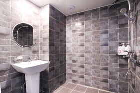 Gumi Wonpyeong-dong Hotel V