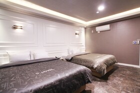 Gumi Wonpyeong-dong Hotel V
