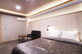 Gumi Wonpyeong-dong Hotel V