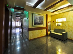 High Sense Motel