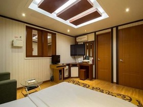 High Sense Motel