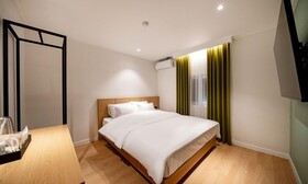 Hound Hotel Gumi indong