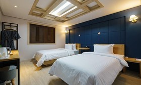 Time Hotel