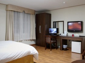 Yes Hotel
