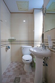 Dashim Guest House