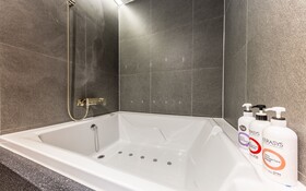 Gunsan Mari Hotel