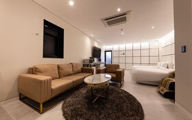 Gunsan Mari Hotel