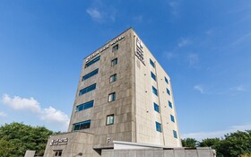 Gunsan Raonhaje Hotel