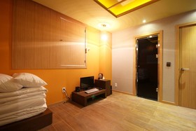 Gunsan W2