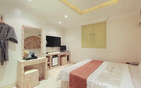 Gunsan Zaza Drive In Motel