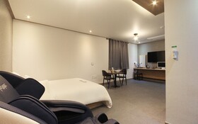 Gunsan Zaza Drive In Motel