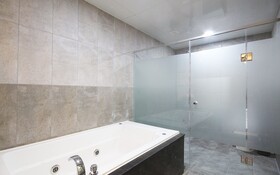Gunsan Zaza Drive In Motel