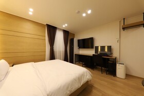 Brown Dot Chungjang
