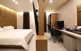 Brown Dot Hotel Sinan