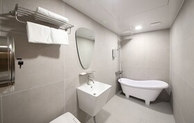 Brown Dot Hotel Sinan