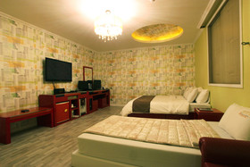 Chocolate Hotel