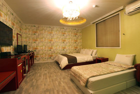 Chocolate Hotel