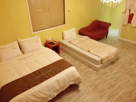 Chocolate Hotel