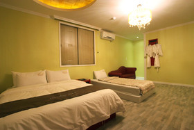 Chocolate Hotel