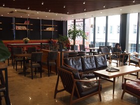 Gukje Business Hotel