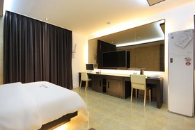 Gwangju Cheomdan Ferrari Hotel