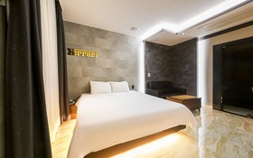 Gwangju Cheomdan Ferrari Hotel