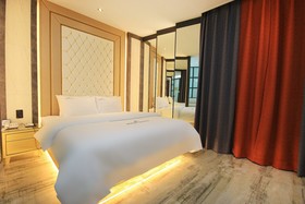 Gwangju Cheomdan Ferrari Hotel