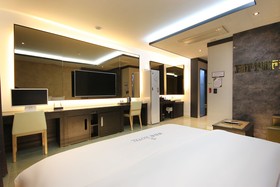 Gwangju Cheomdan Ferrari Hotel