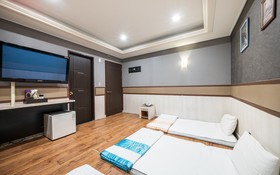 Gwangju Chungjangro Regency
