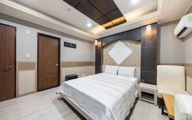 Gwangju Chungjangro Regency