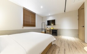 Gwangju Hotel Seven Bricks