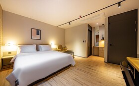 Gwangju Hotel Seven Bricks